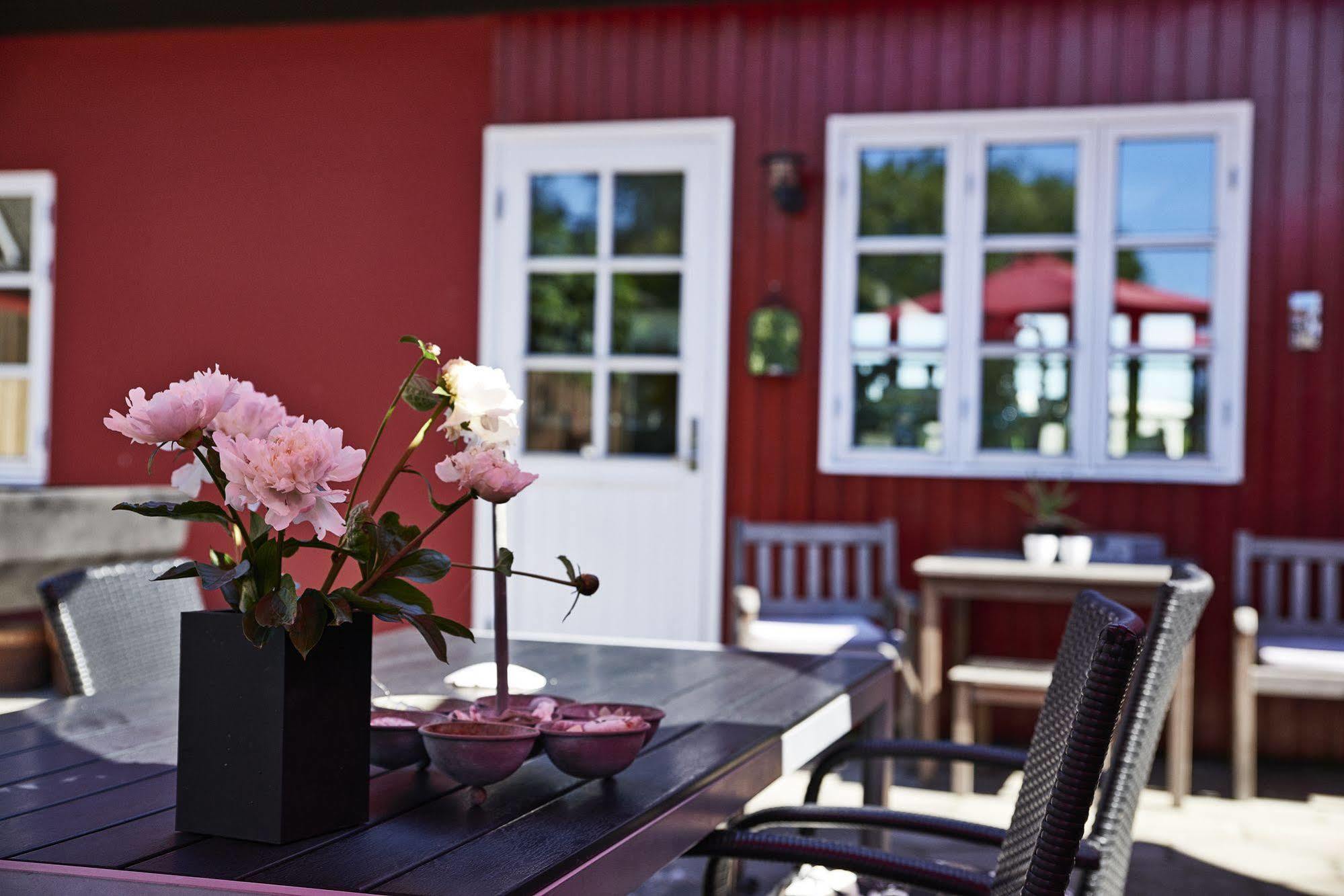Rosengaarden Hostel Boderne Buitenkant foto